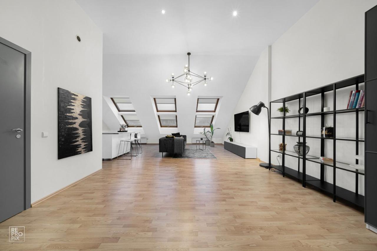 Kaunas Old Town Apartment With Underground Parking Extérieur photo